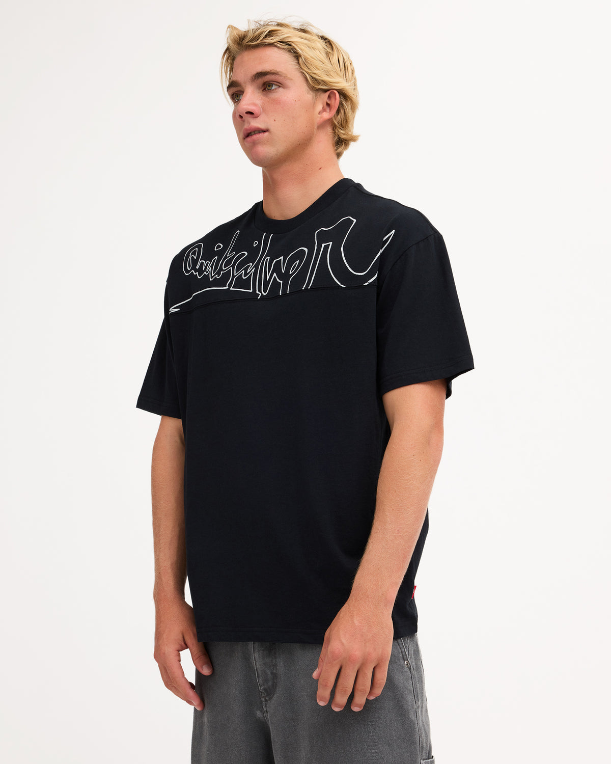 25a014571_quiksilver_blk_sd1