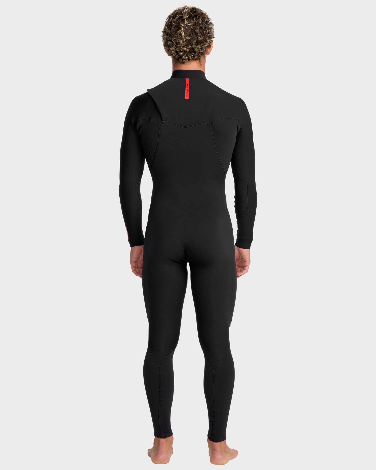 Mens 4/2mm Highline Chest Zip Wetsuit