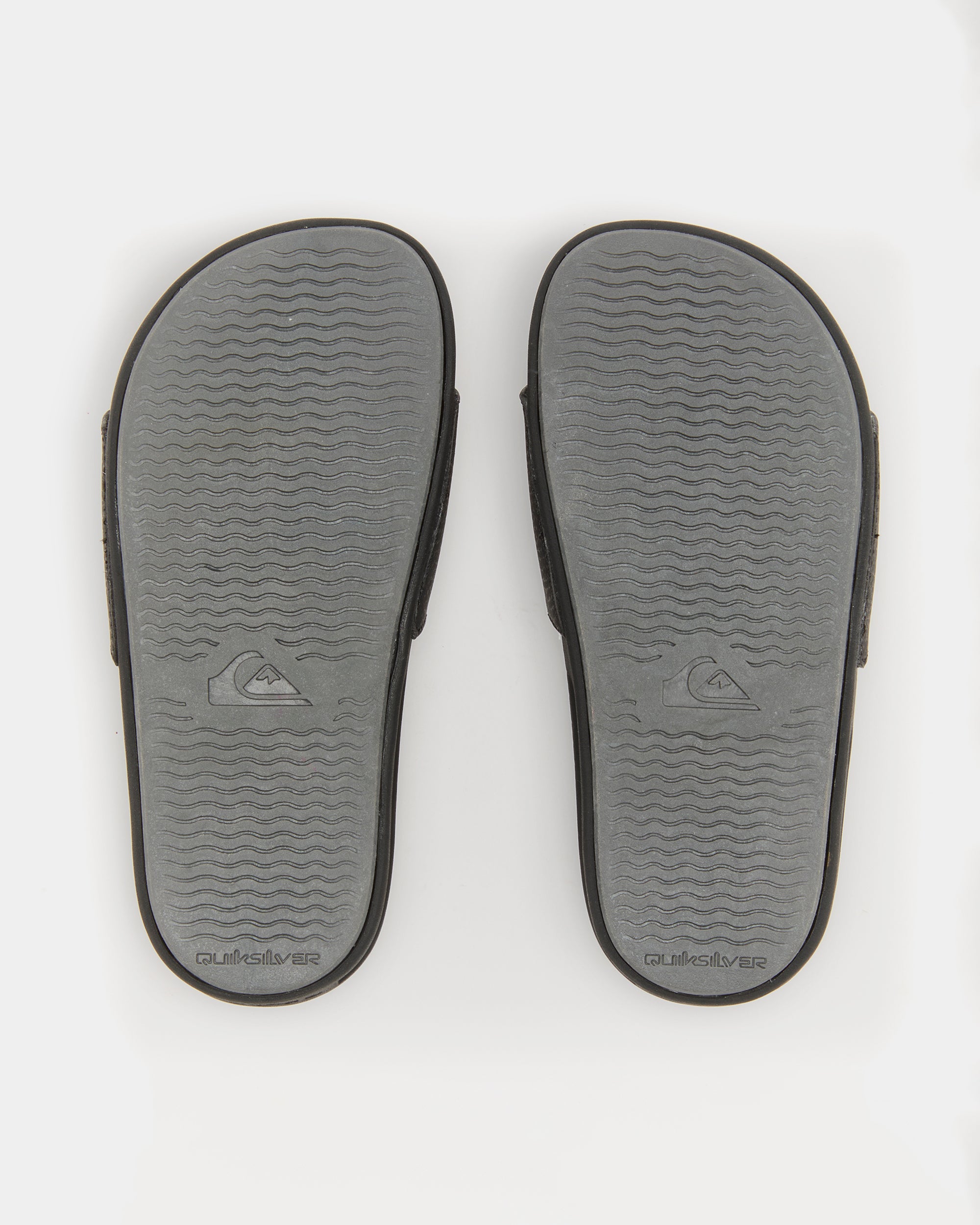 cq10102y_quiksilver_b_bck1