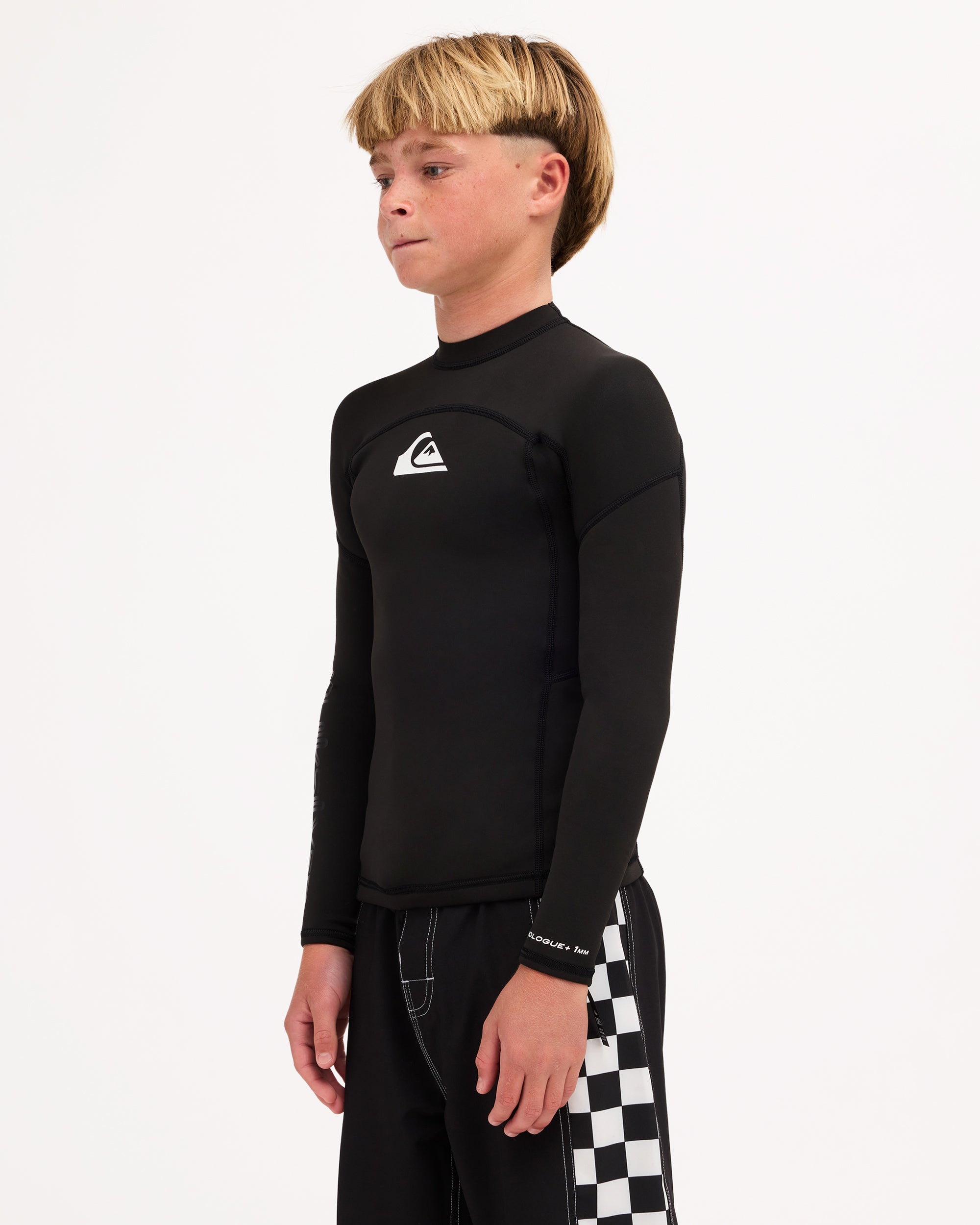 eqbw803018_quiksilver_kvj0_sd1