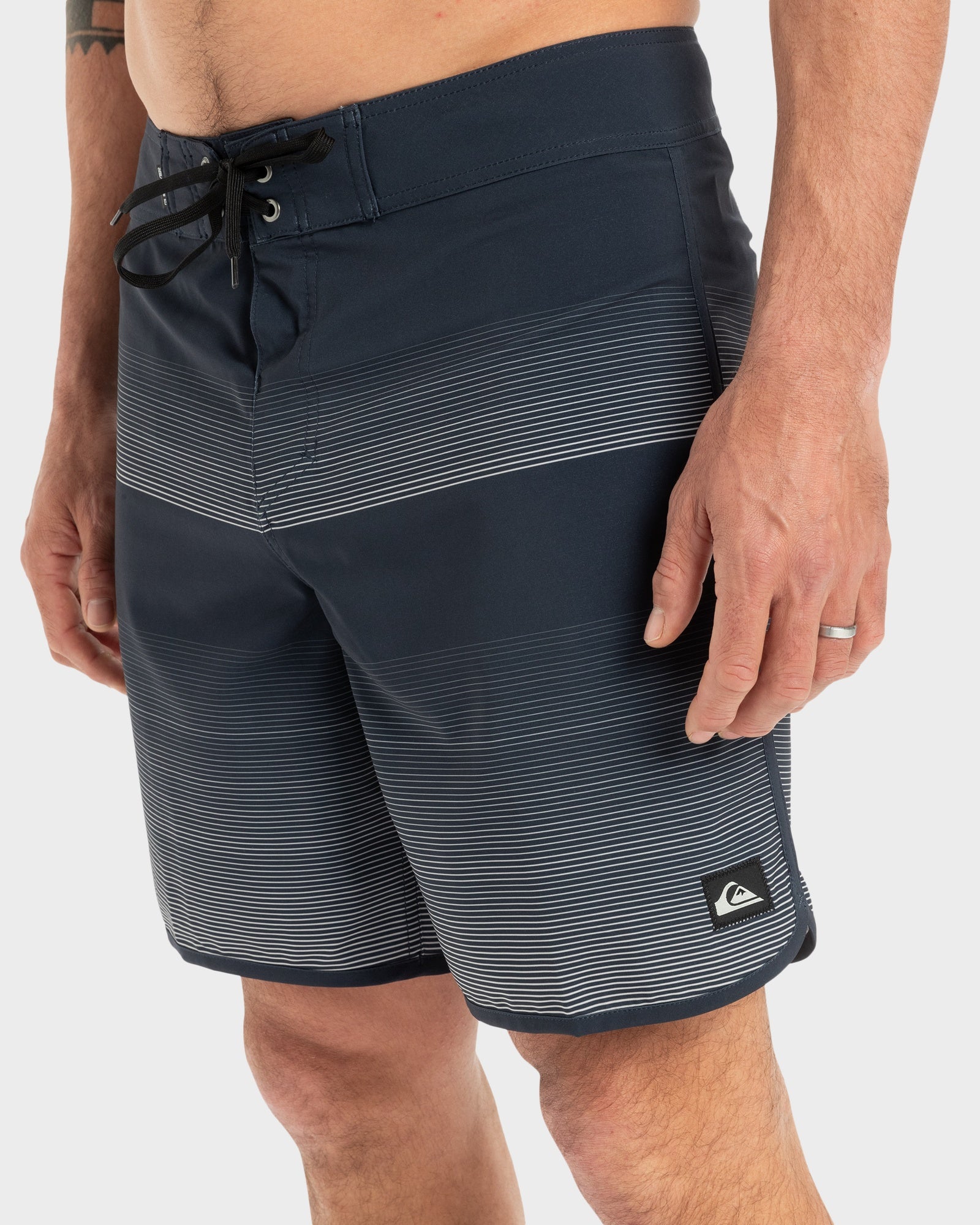 Mens Surfsilk Scallop 18" Boardshorts