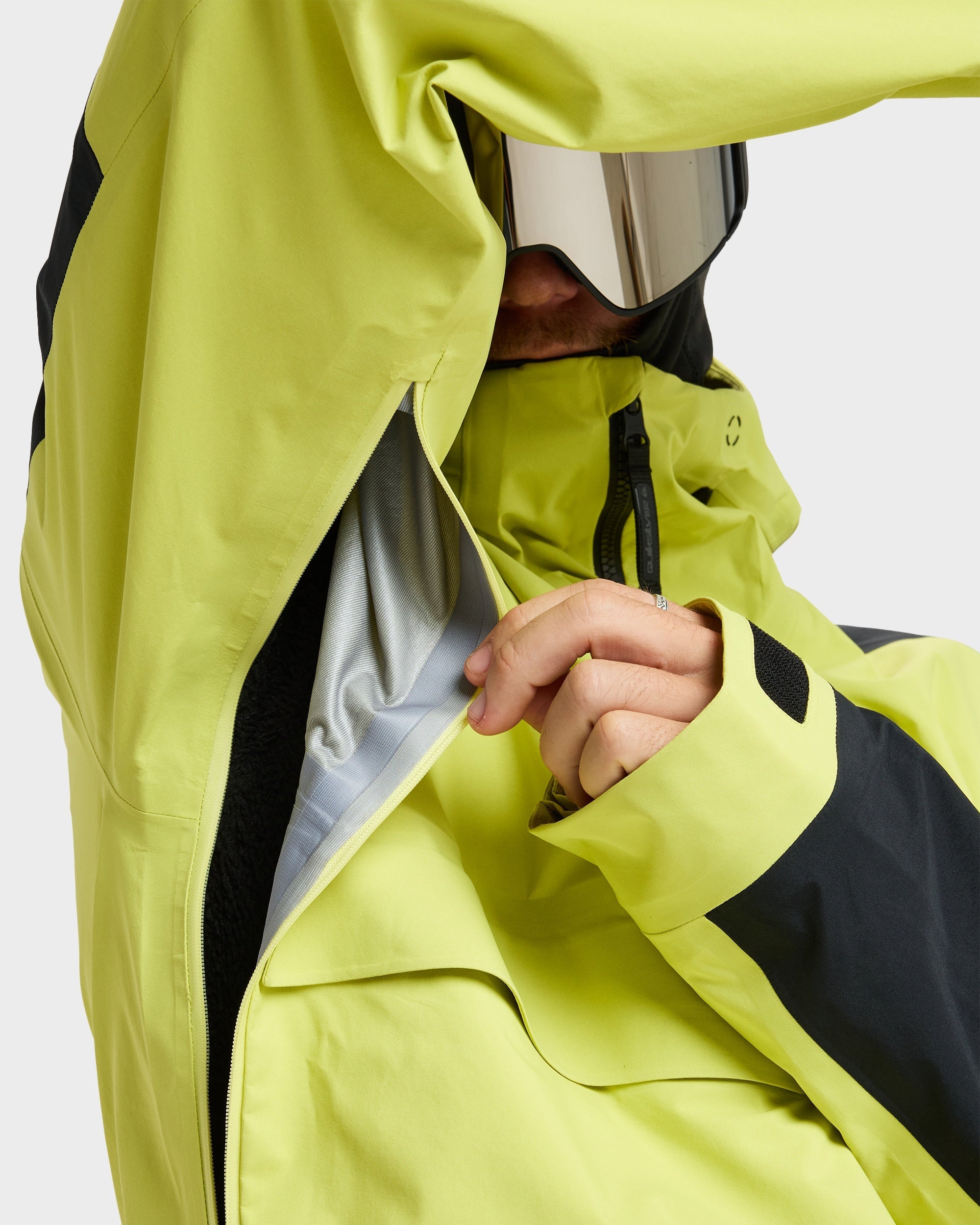 Mens Highline Pro 3L Gore-Tex Snow Jacket