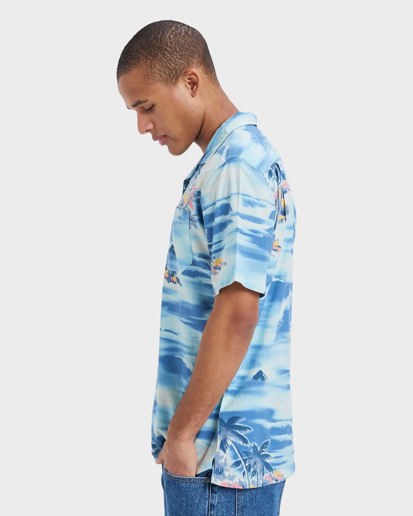 Mens Beach Club Short Sleeve Shirt