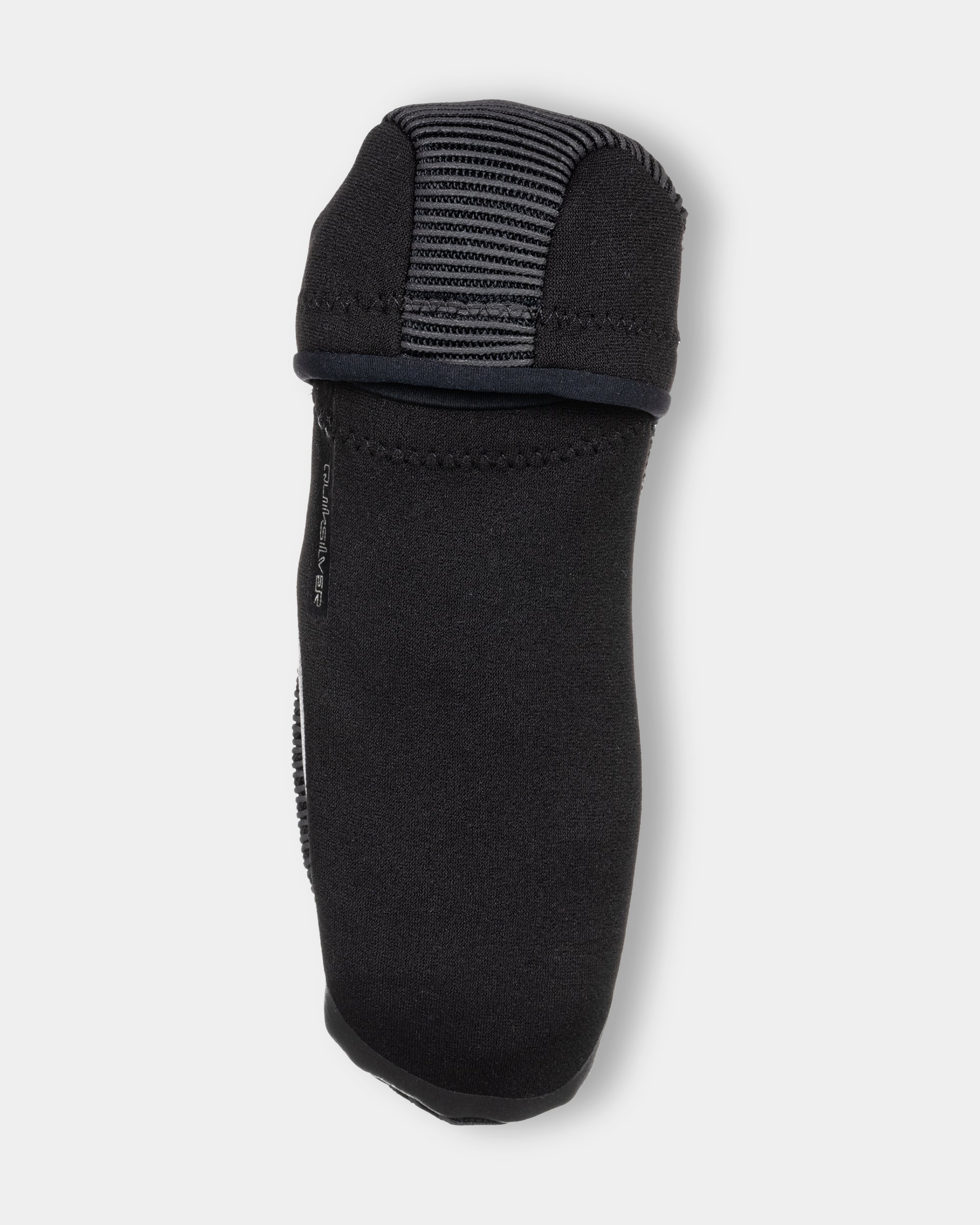 eqyww03053_quiksilver_kvd0_frt3