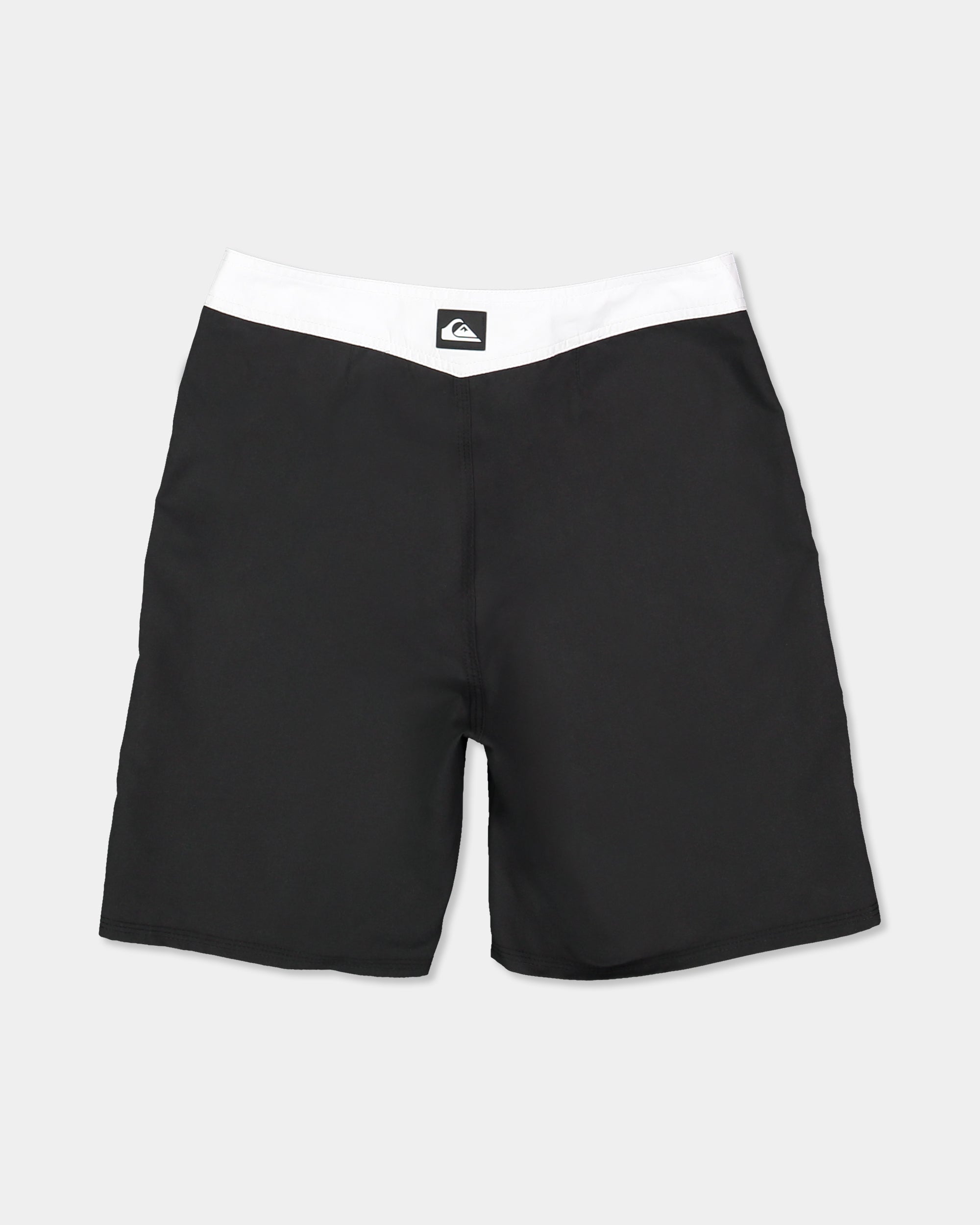 uqbbs03021_quiksilver_kvj0_bck1_flat