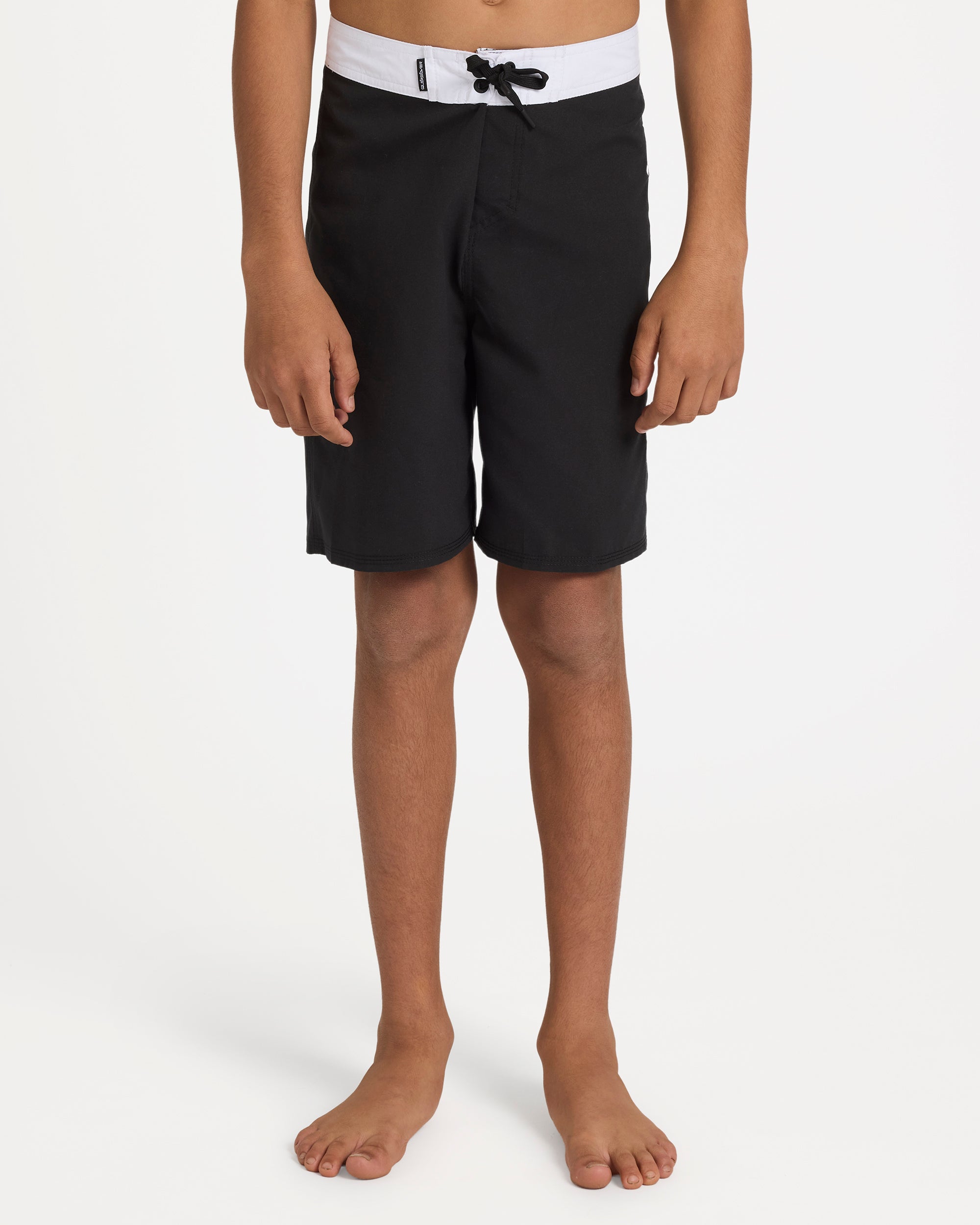 uqbbs03021_quiksilver_kvj0_frt1