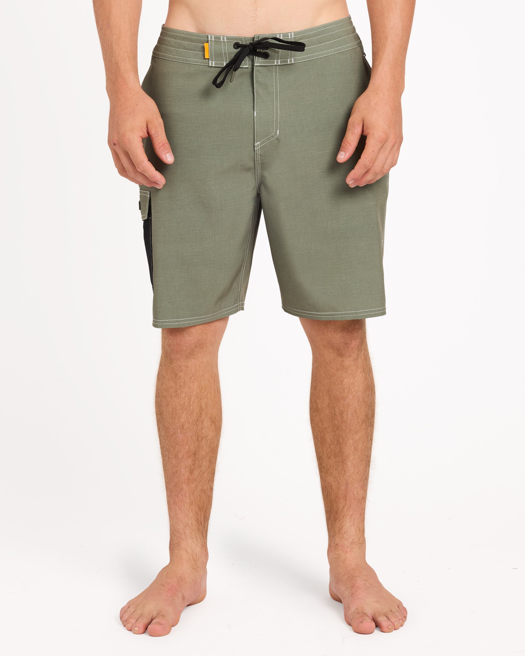 uqmbs03009_quiksilver_gpb0_frt1