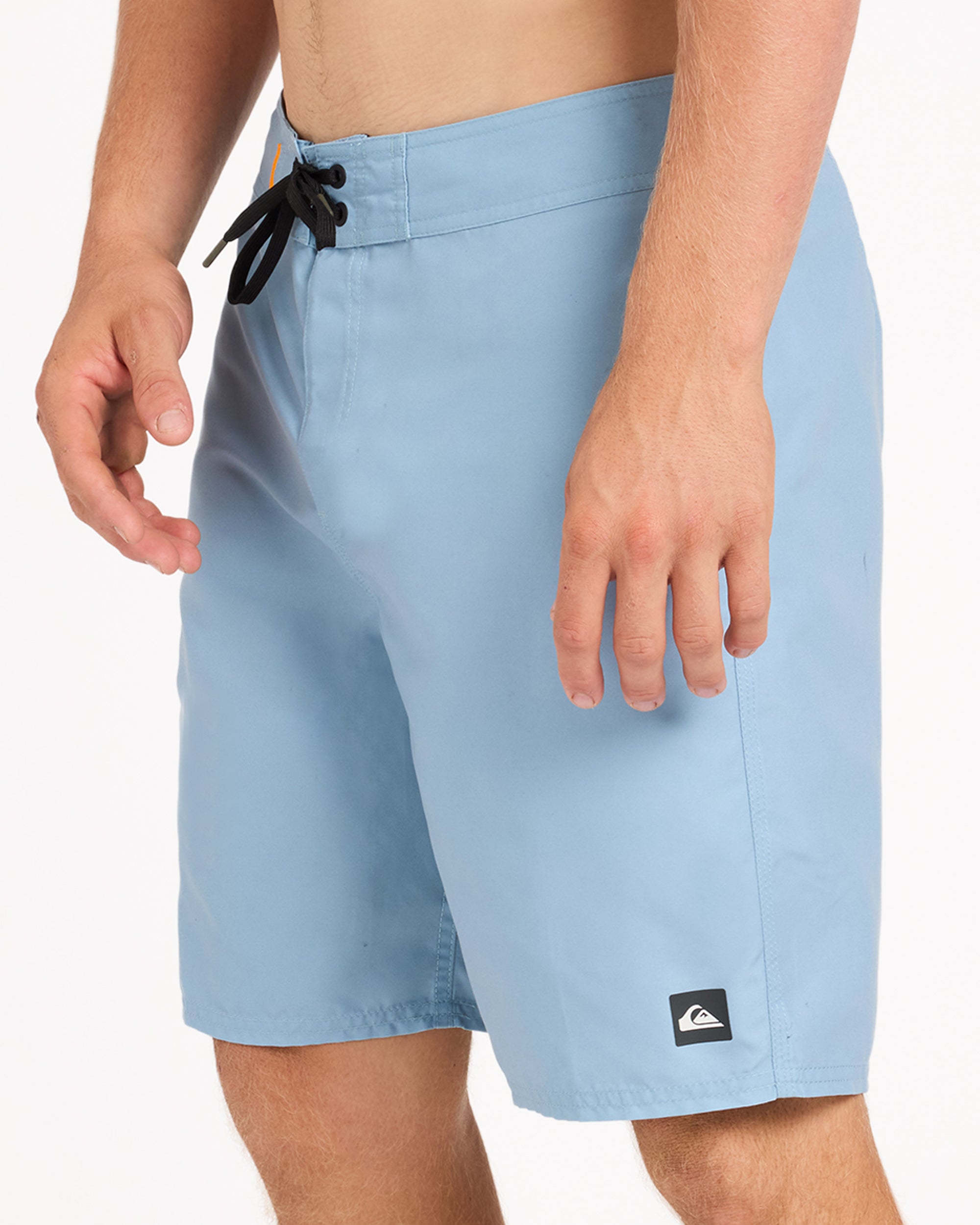 uqmbs03010_quiksilver_ahb_sd6