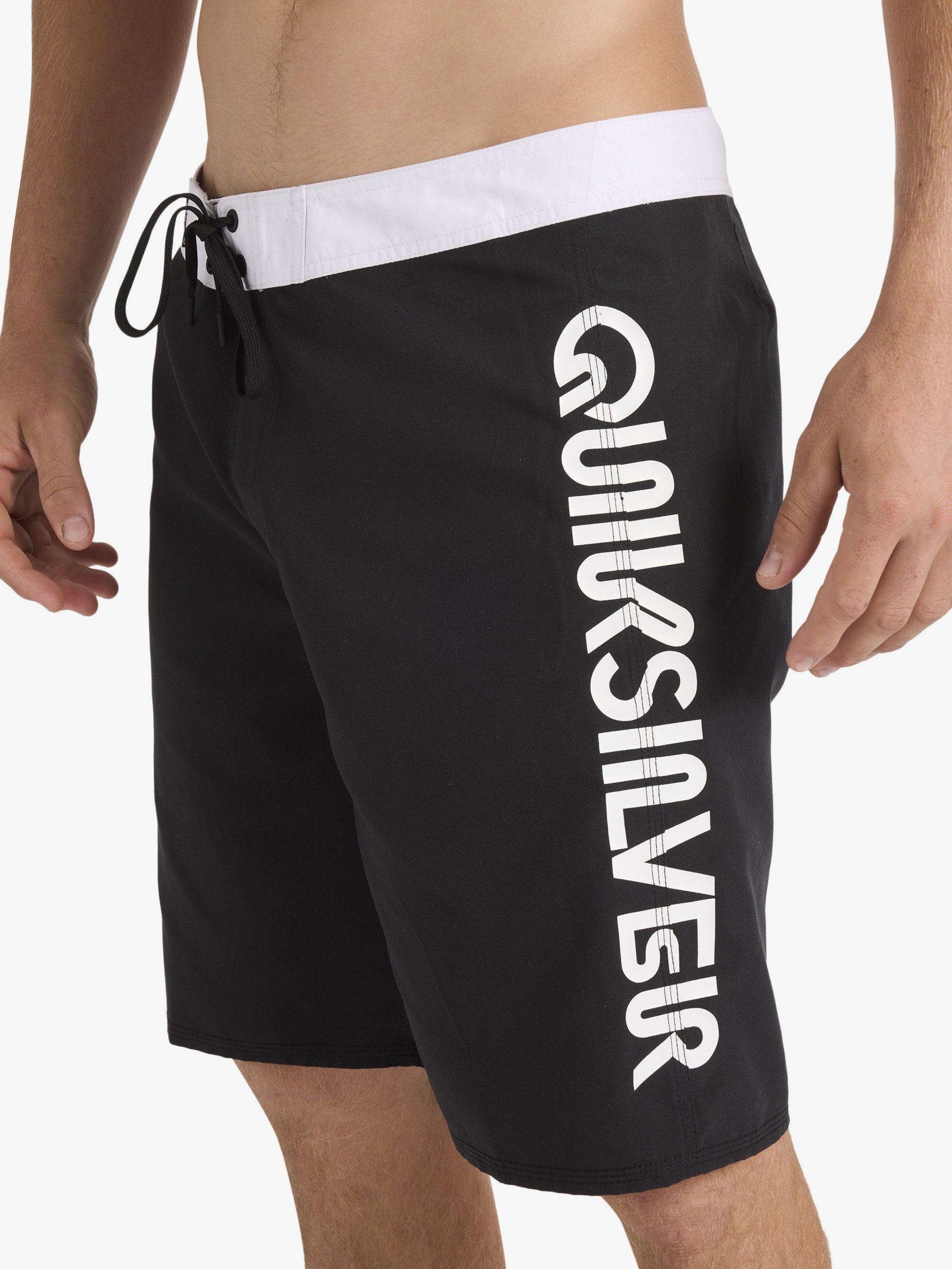Mens Everyday Omni Logo 17" Boardshorts
