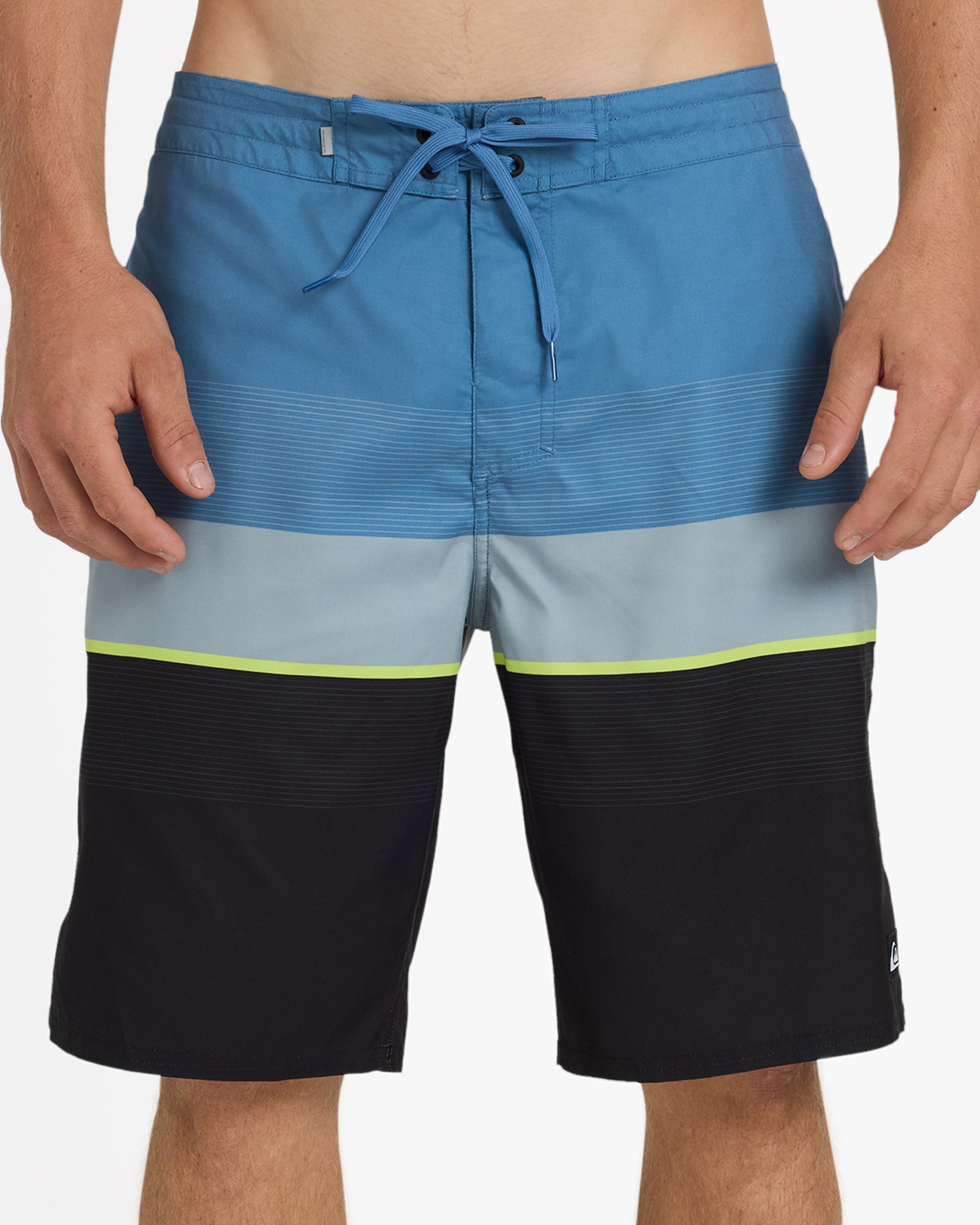 uqybs03125_quiksilver_blm9_frt6