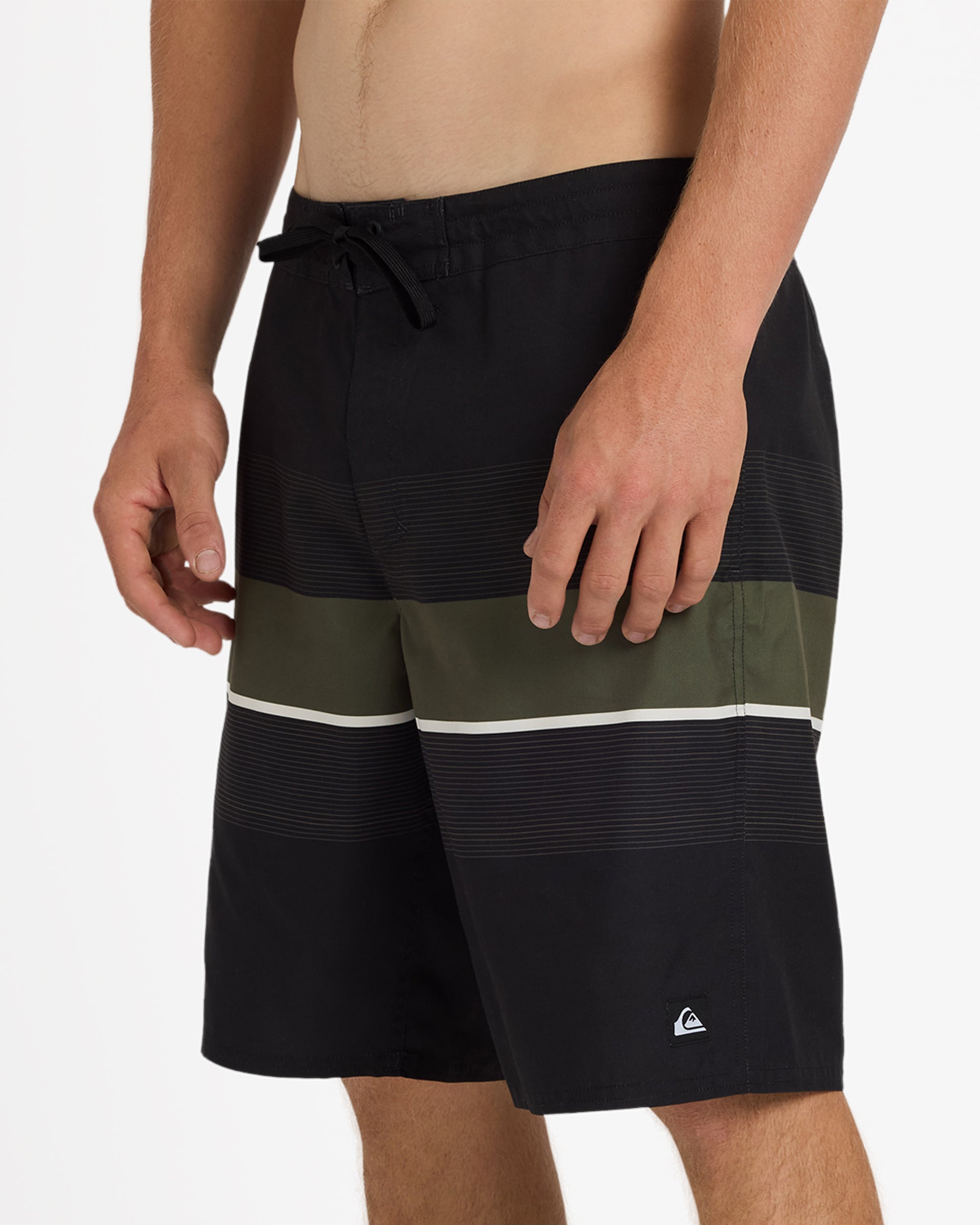 uqybs03125_quiksilver_kvj7_sd6