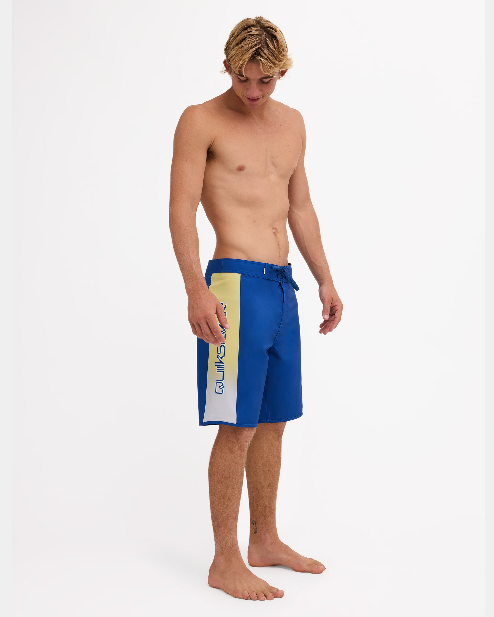 uqybs03129_quiksilver_byc0_frt9