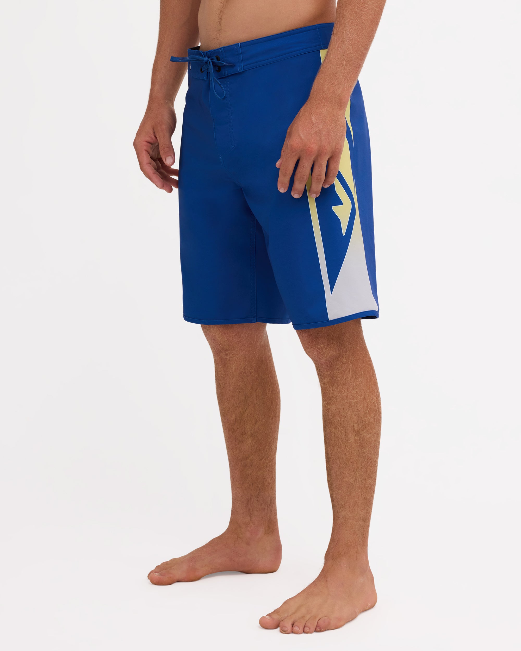 uqybs03129_quiksilver_byc0_sd1