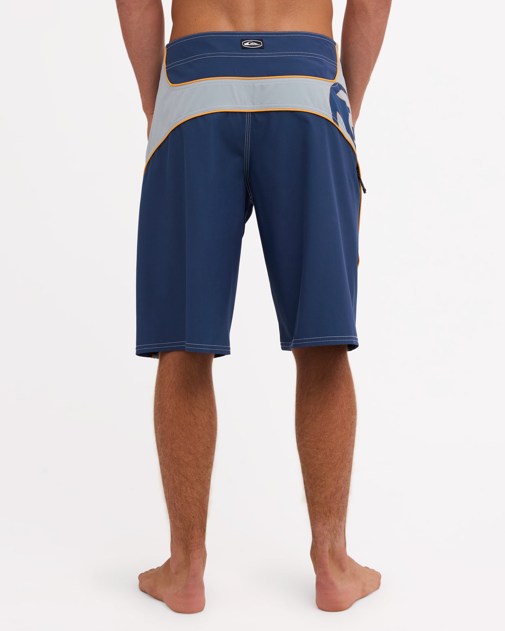 uqybs03160_quiksilver_brq0_bck1