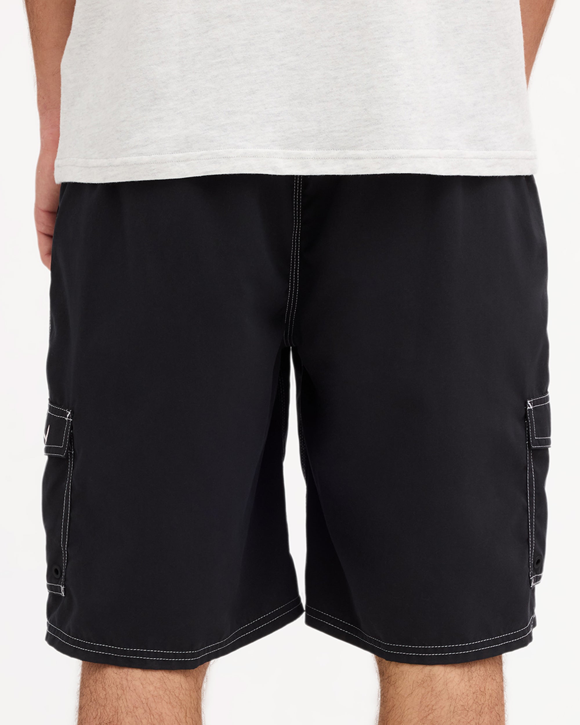 uqyjv03042_quiksilver_kvj0_bck6