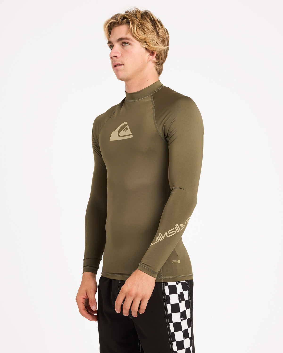 uqywr03150_quiksilver_cre0_sd1