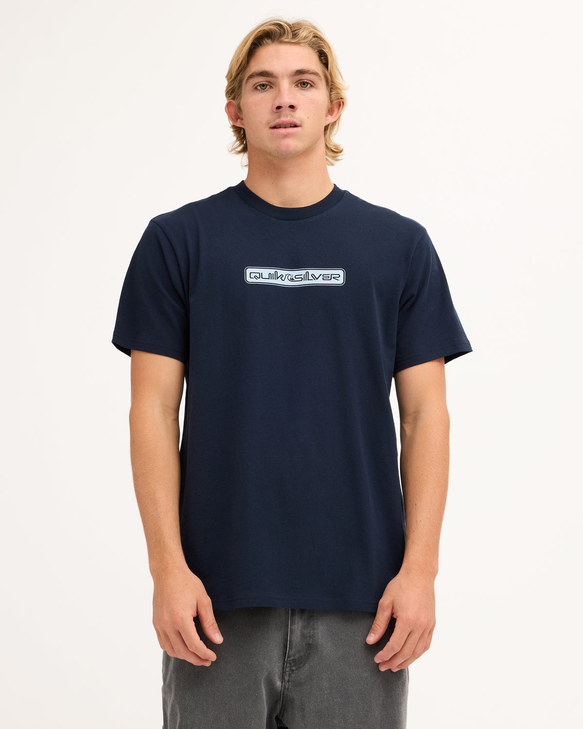 uqyzt06098_quiksilver_dkn_frt1
