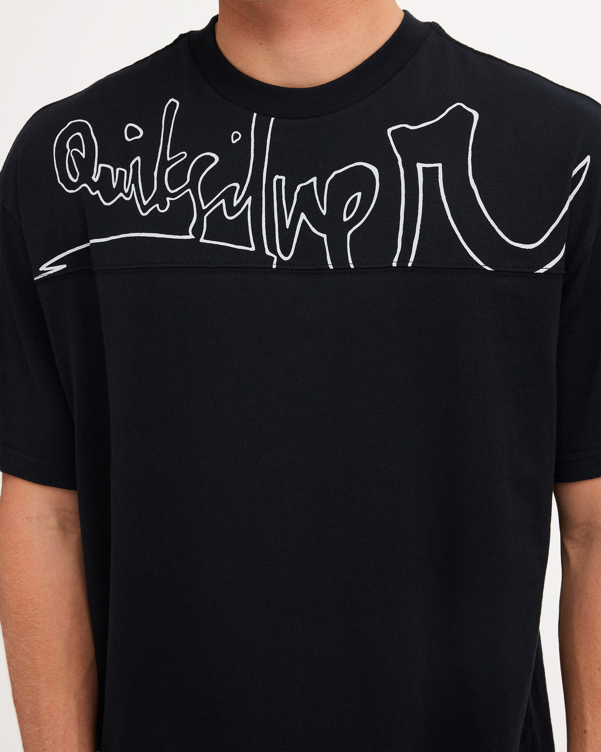 25a014571_quiksilver_blk_dtl1