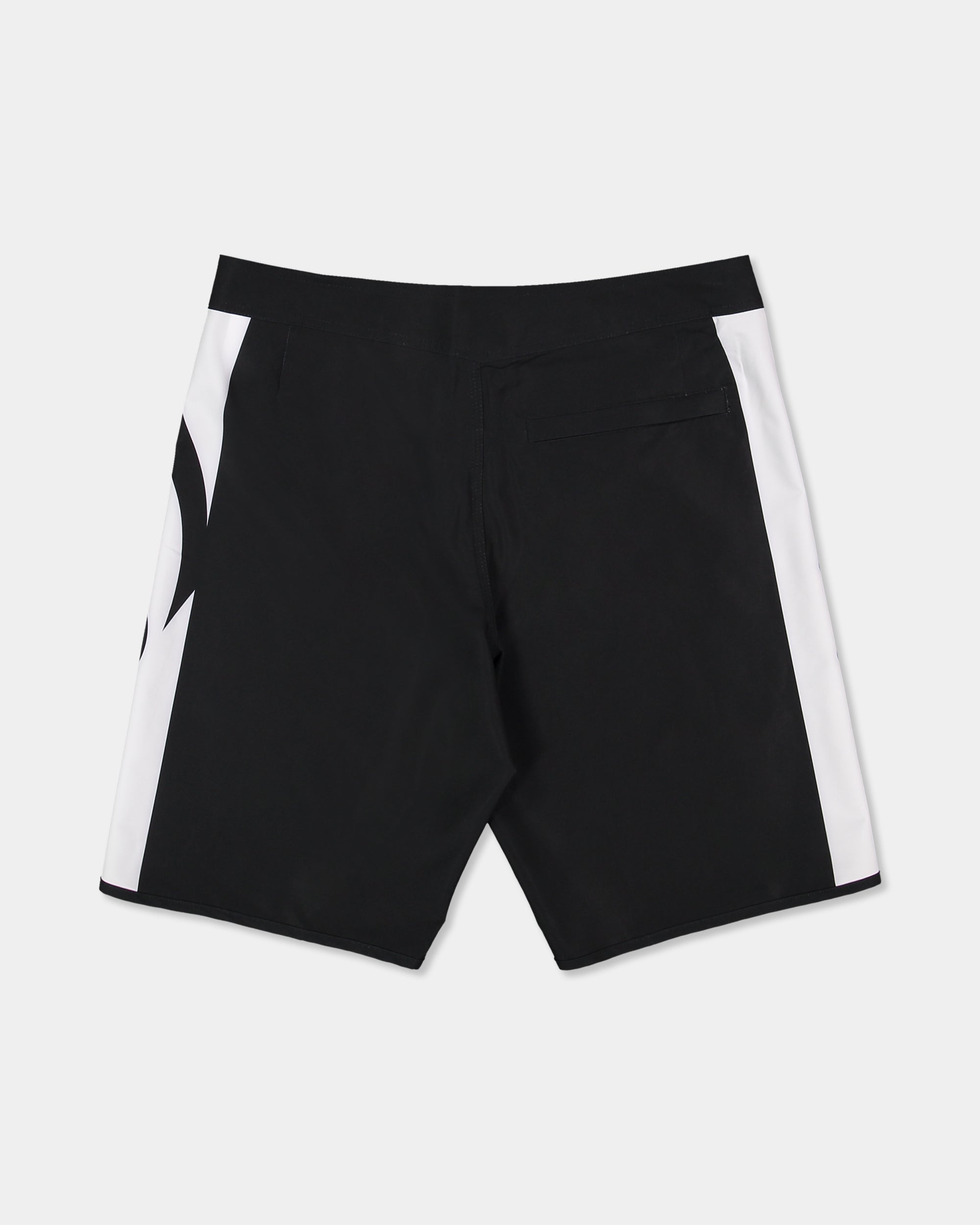 eqybs04893_quiksilver_kvj0_bck1_flat