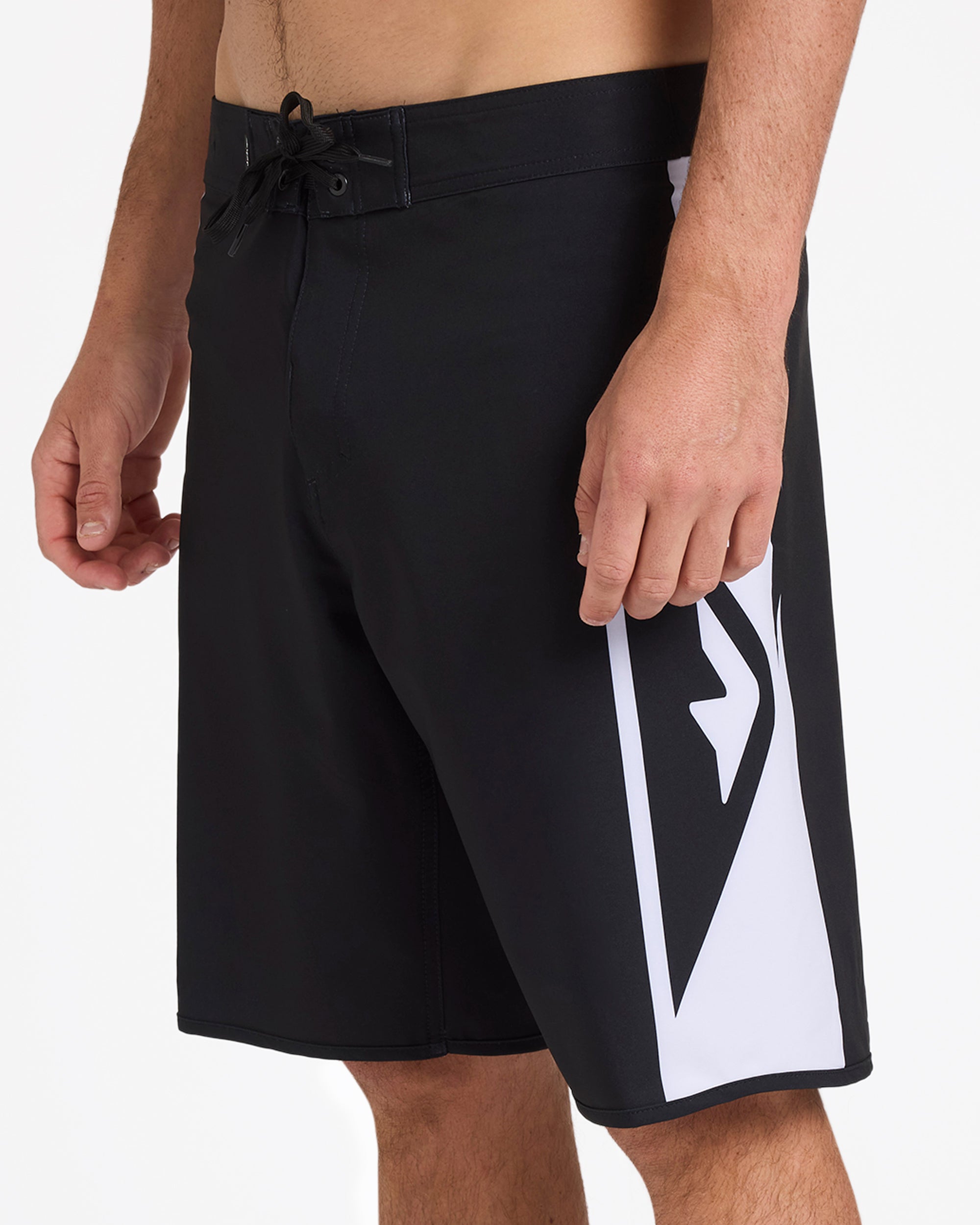 eqybs04893_quiksilver_kvj0_sd6