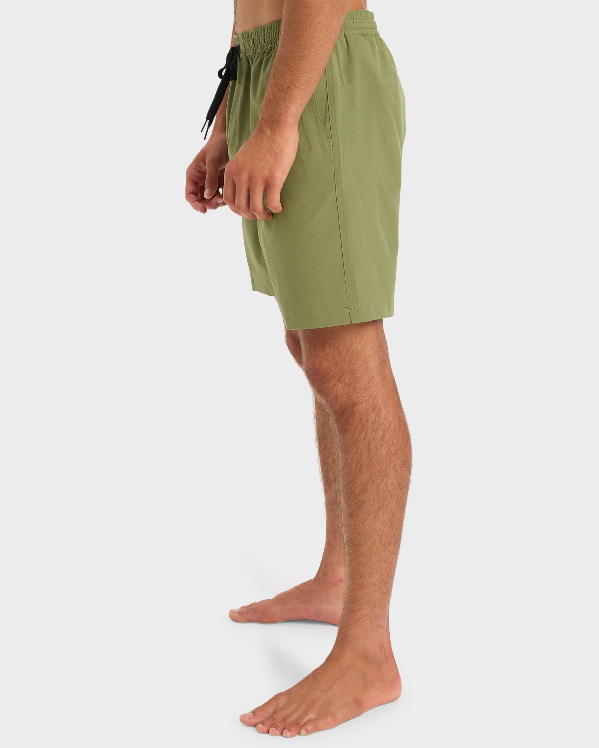 Mens Taxer Amphibian 18" Hybrid Shorts