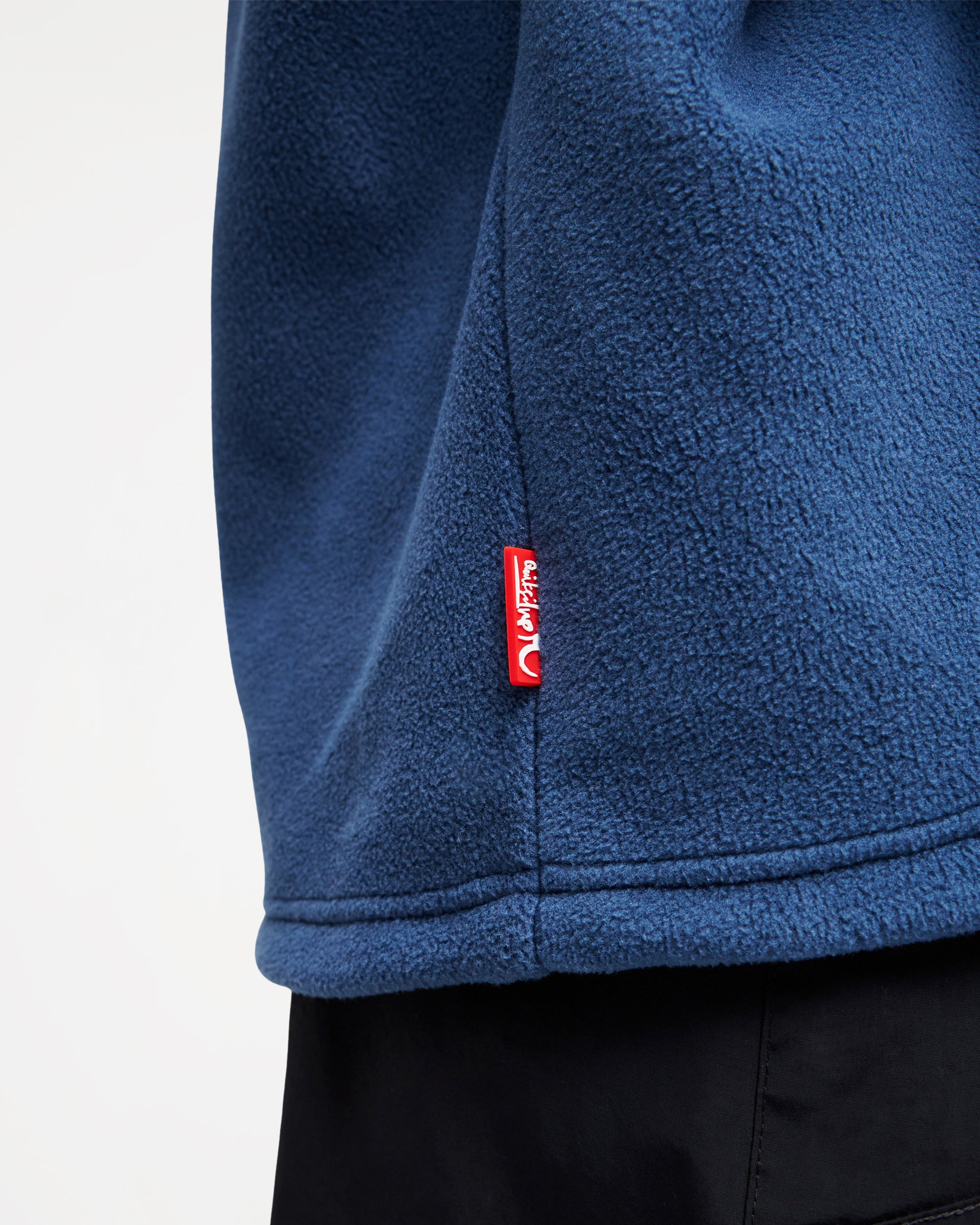 eqypf03094_quiksilver_brq0_dtl2