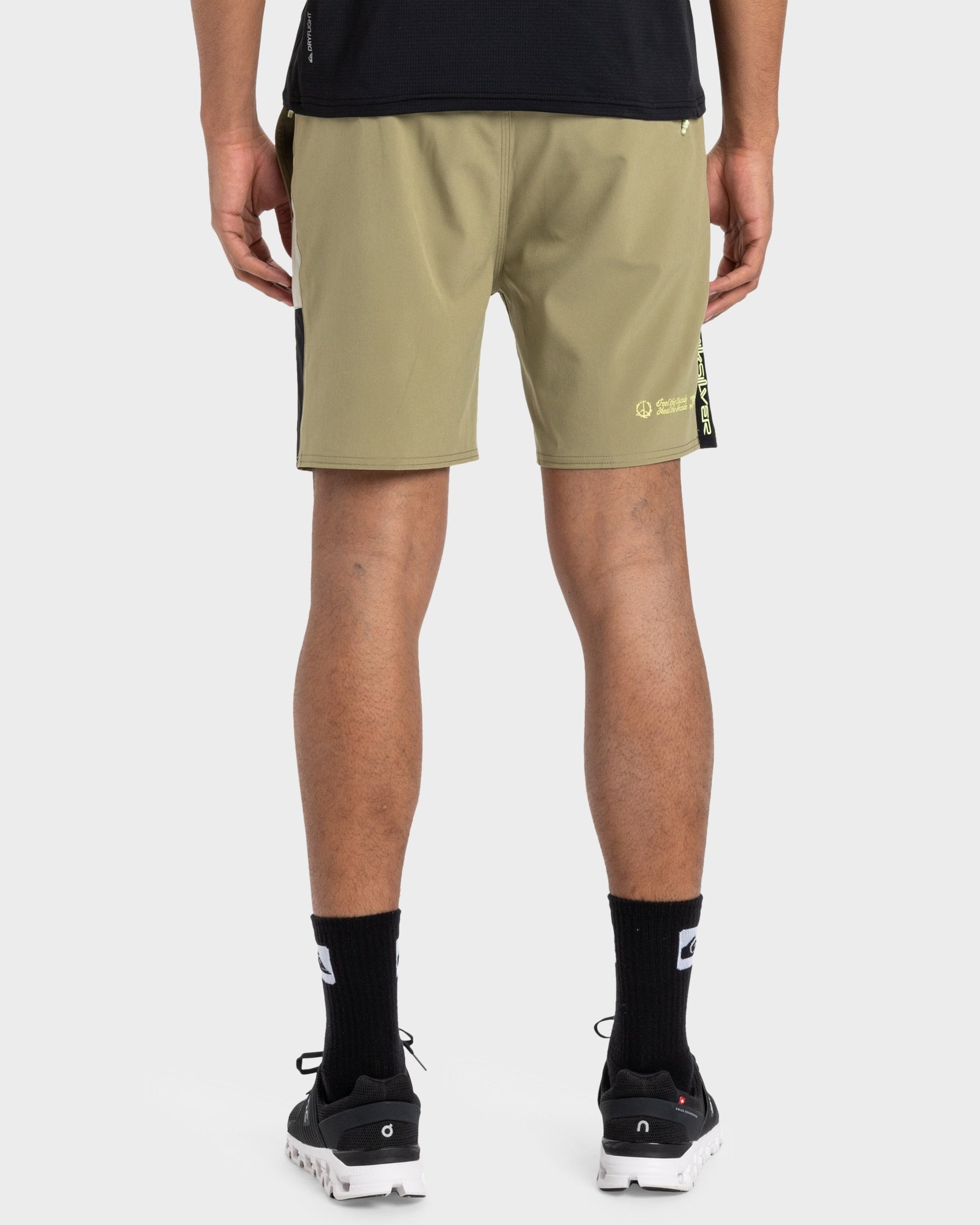 Mens Omni Training 17" Amphibian Sport Shorts
