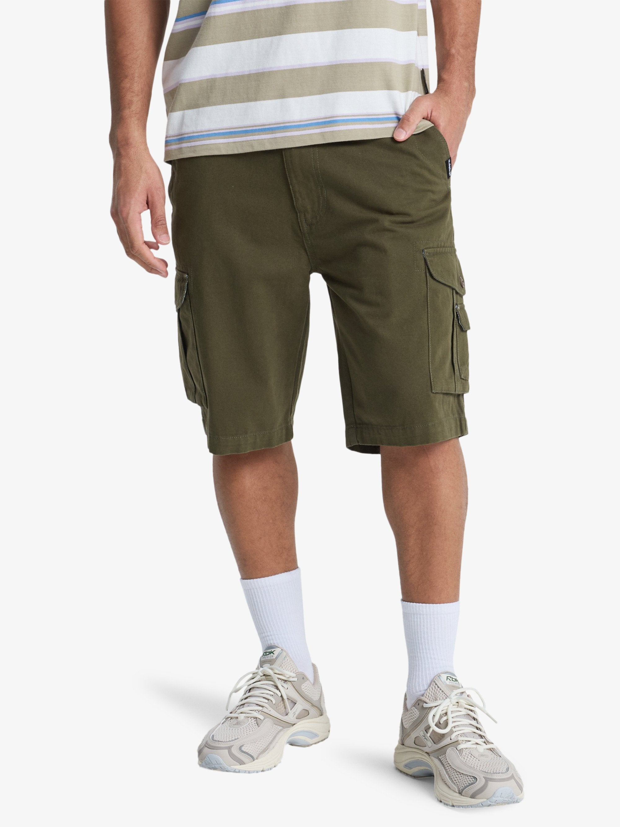 Mens Crucial Battle 21" Cargo Shorts