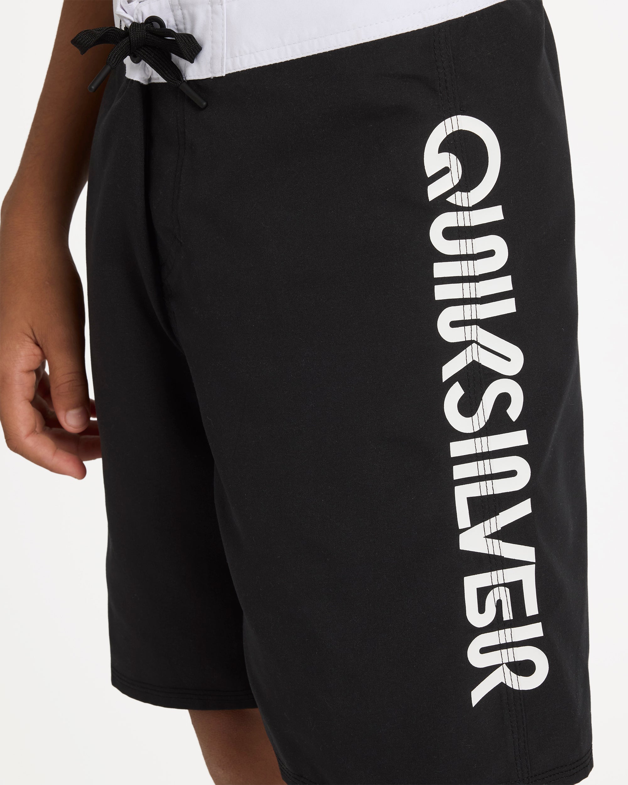 uqbbs03021_quiksilver_kvj0_dtl1