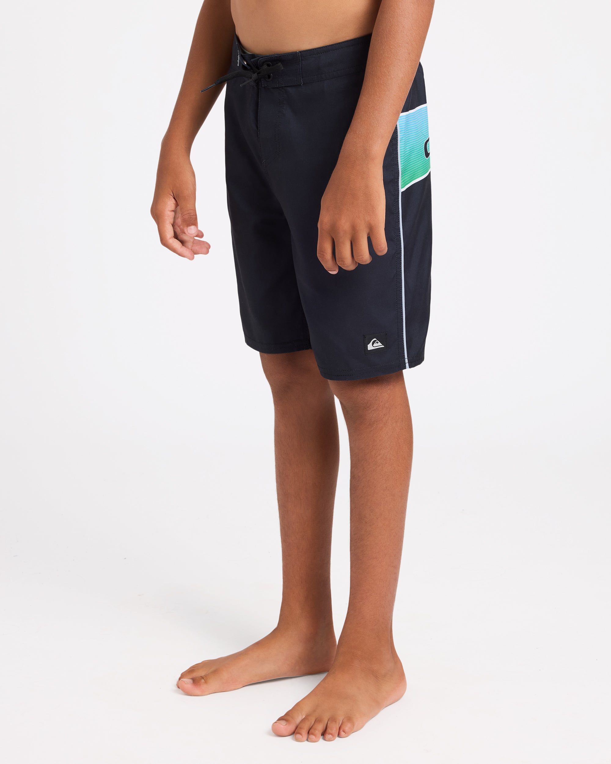 uqbbs03028_quiksilver_kvj0_sd1