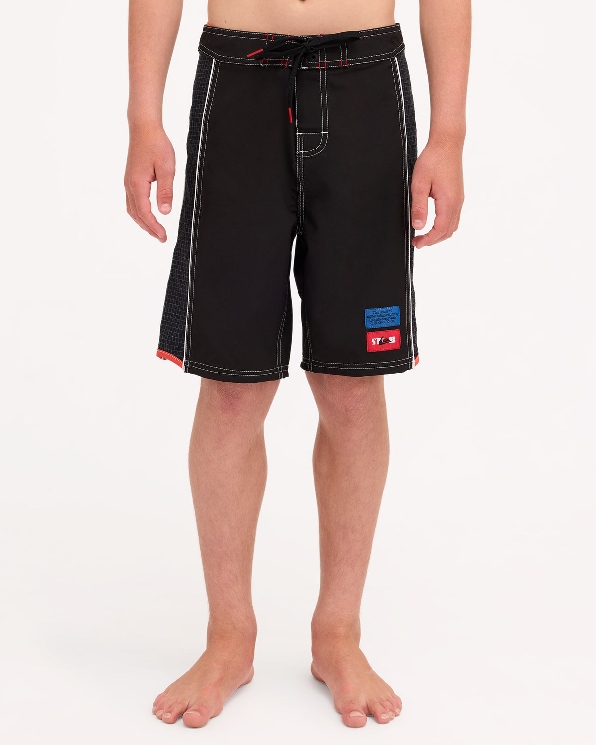 uqbbs03046_quiksilver_blk_frt1