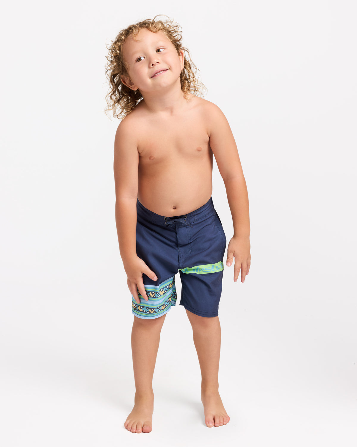uqkjv03017_quiksilver_moin_frt1