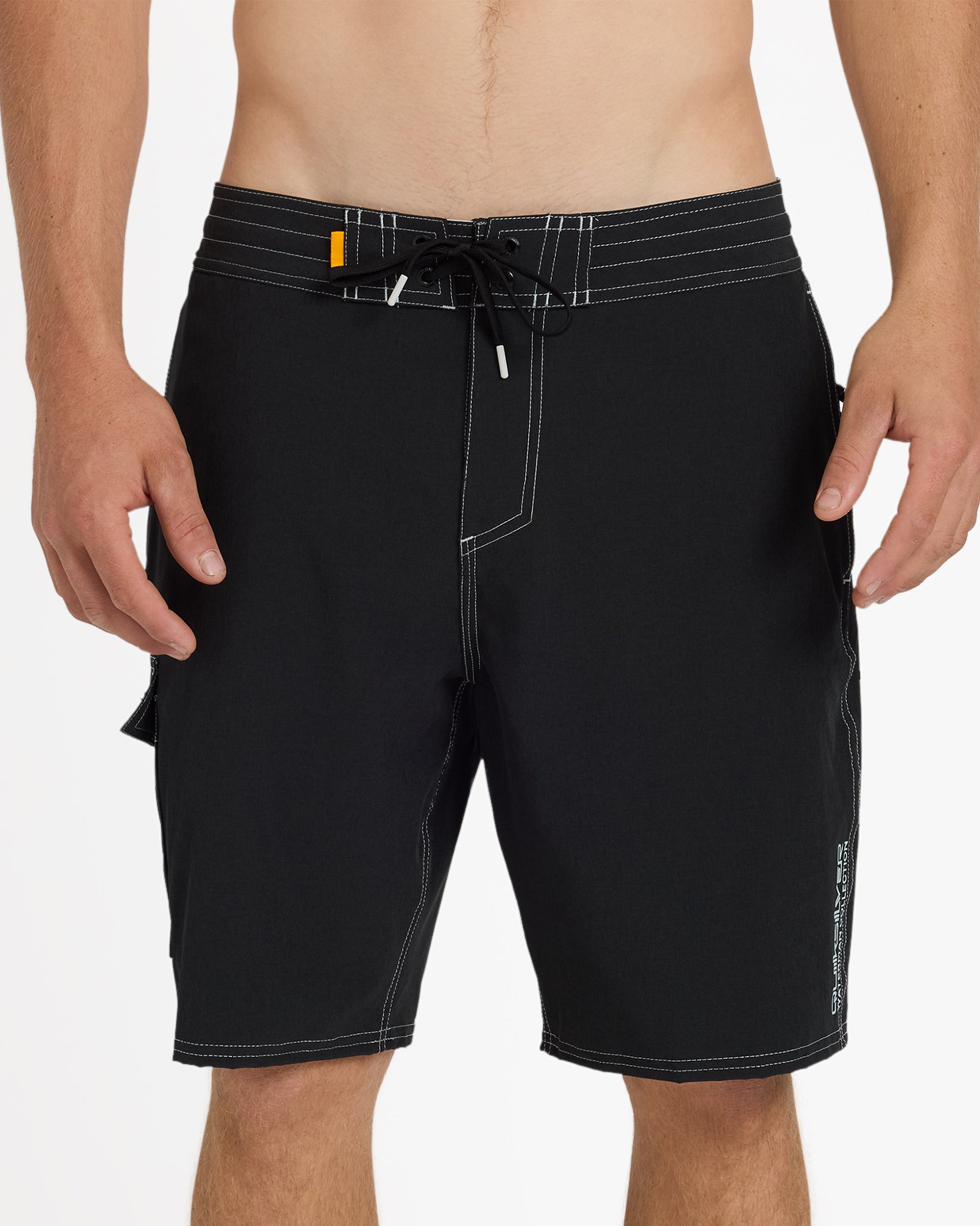 uqmbs03009_quiksilver_kvj0_frt6