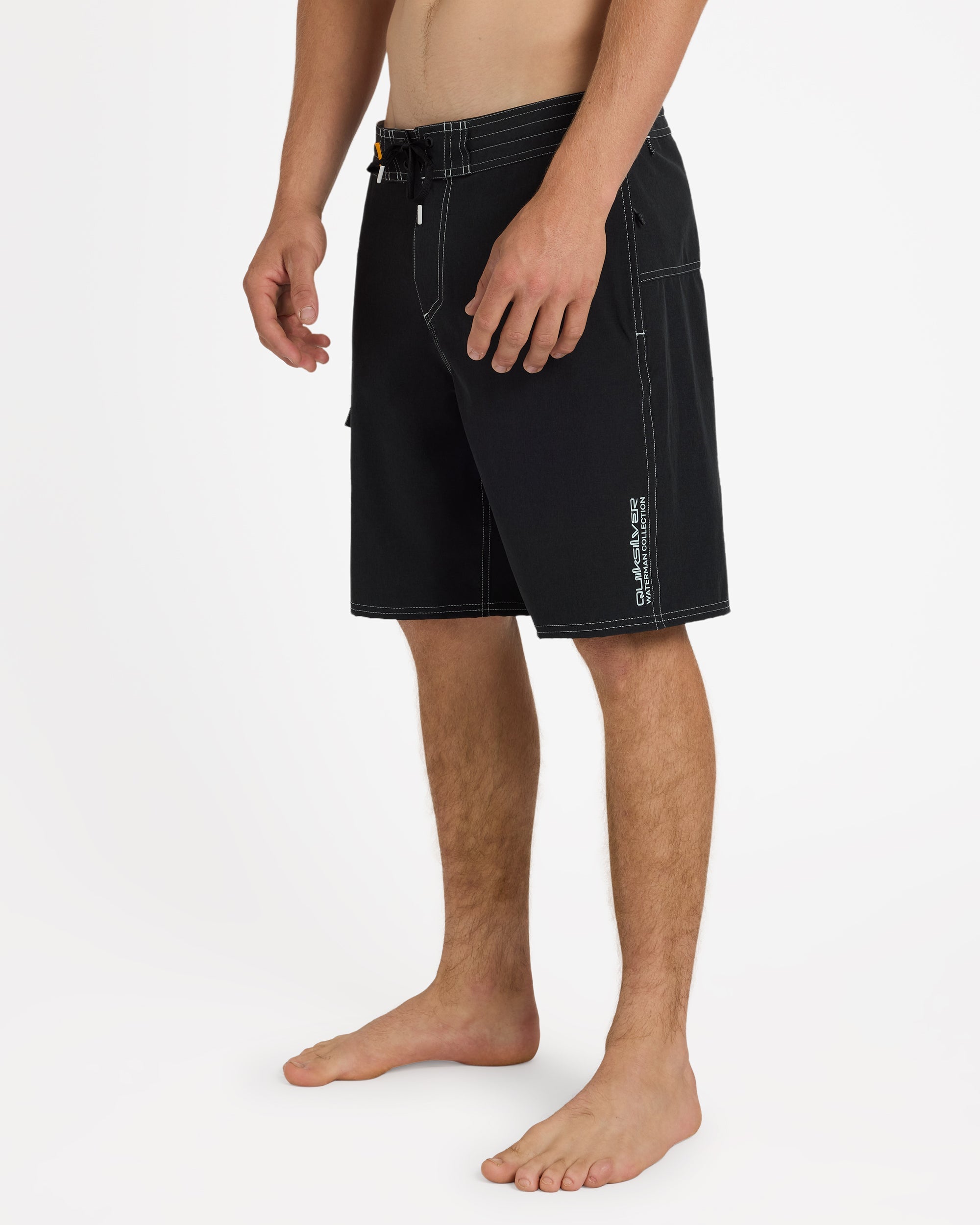 uqmbs03009_quiksilver_kvj0_sd1
