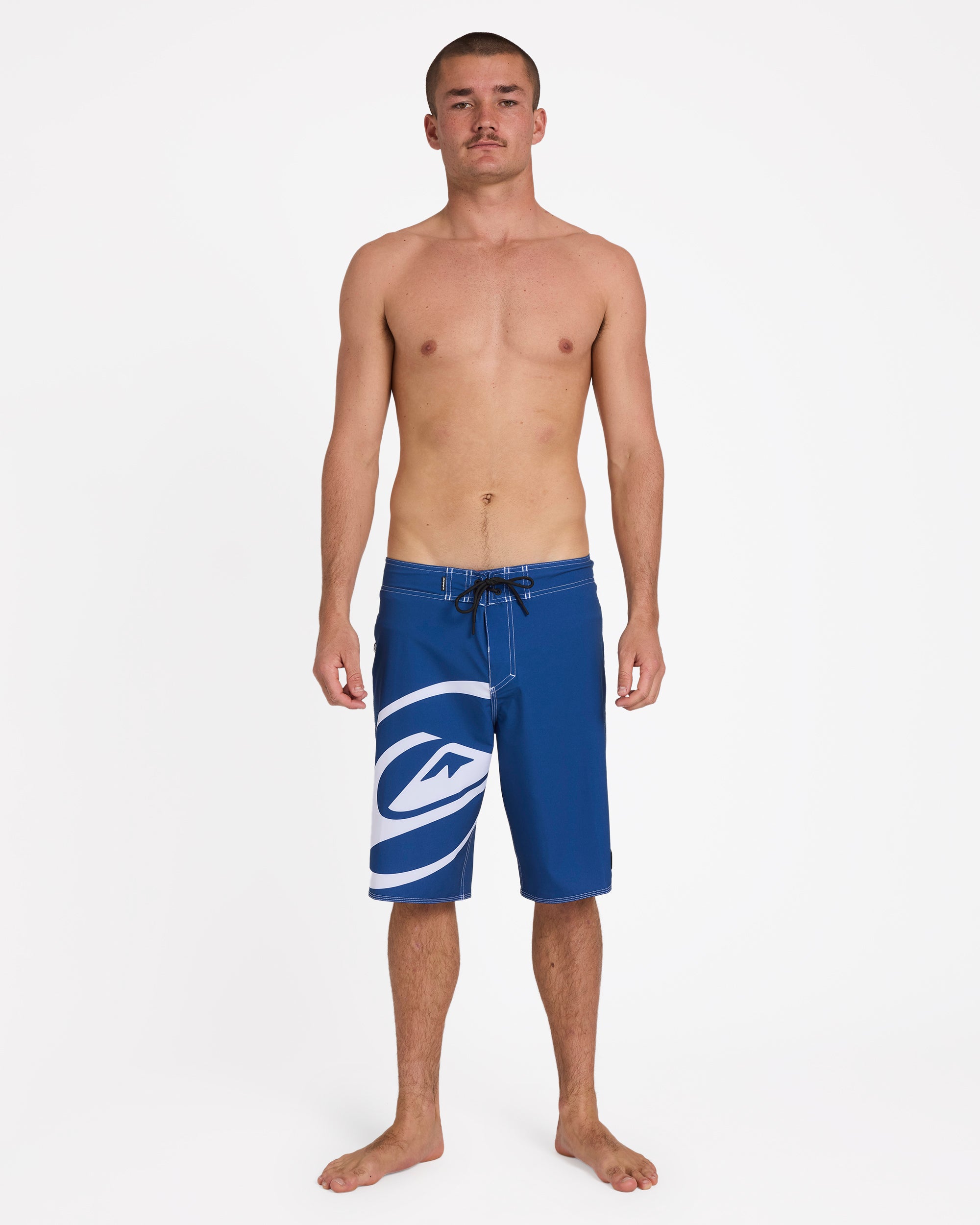 uqybs03110_quiksilver_bse0_frt9