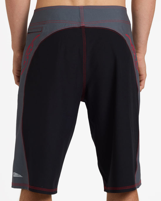 uqybs03120_quiksilver_kvj0_bck6