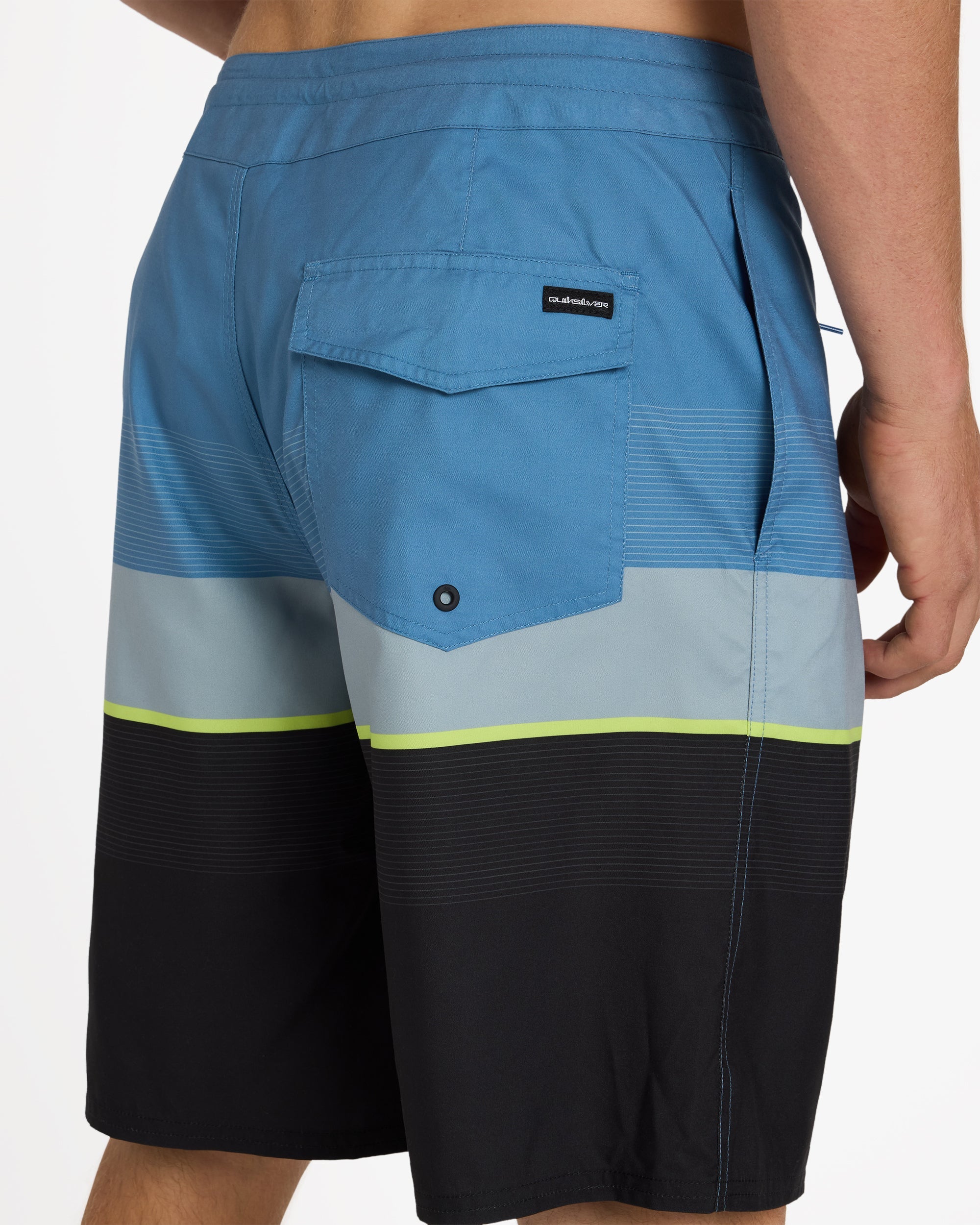 uqybs03125_quiksilver_blm9_dtl1