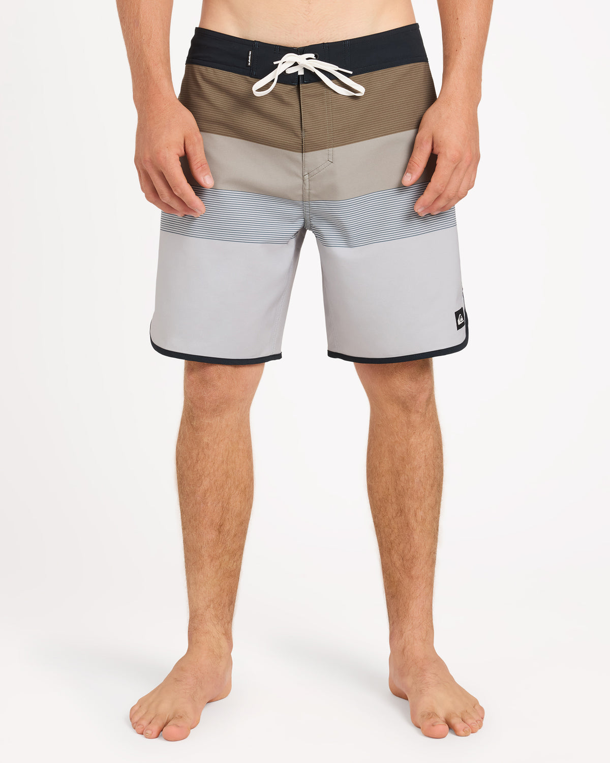 uqybs03135_quiksilver_tkp0_frt1