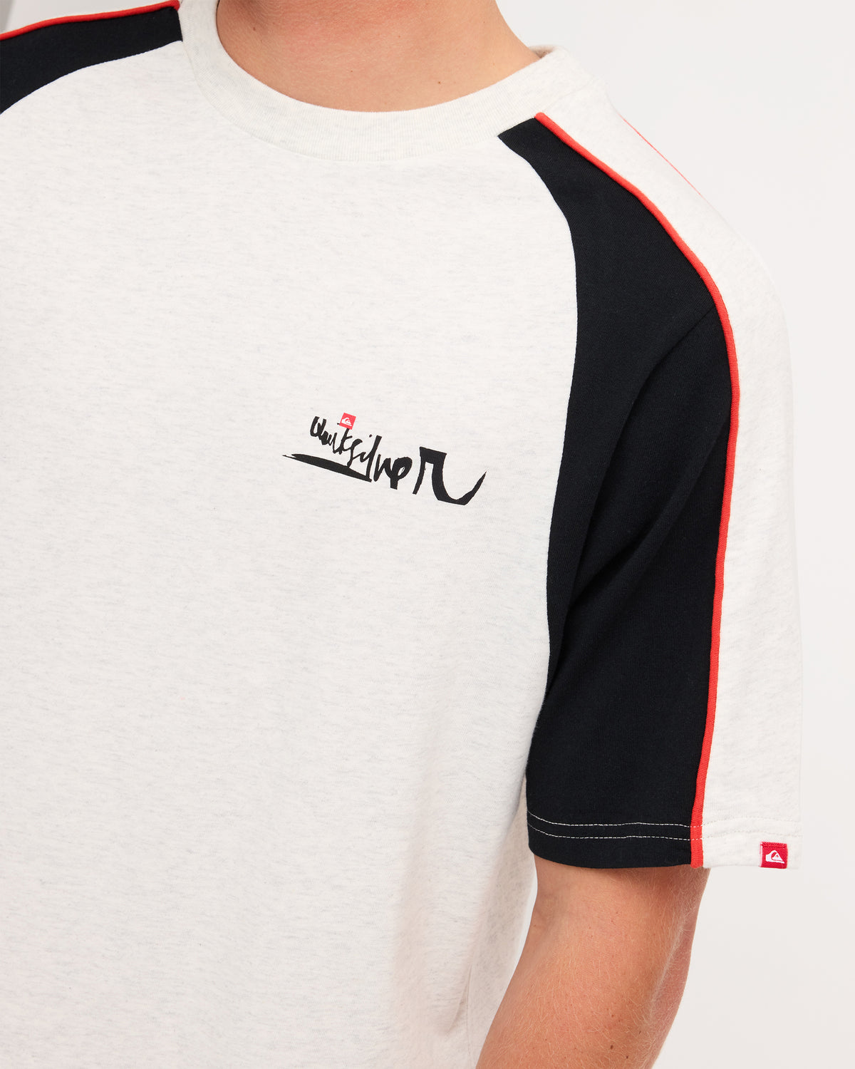 uqykt03318_quiksilver_xkkw_dtl1