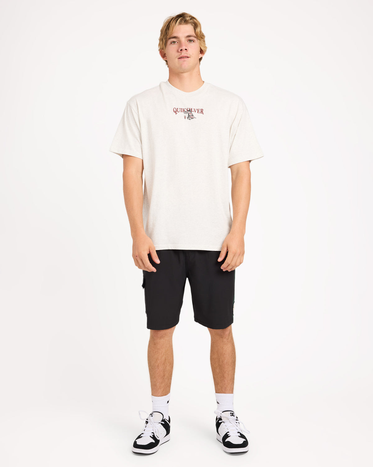 uqyzt05888_quiksilver_scvw_frt9