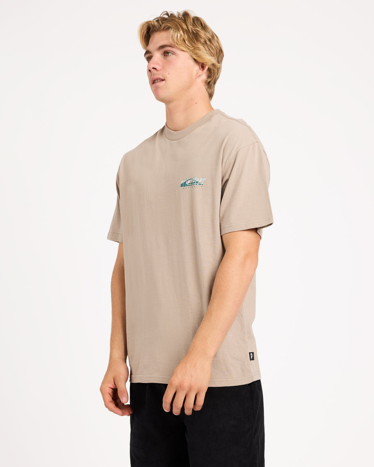 uqyzt06001_quiksilver_tky0_sd1