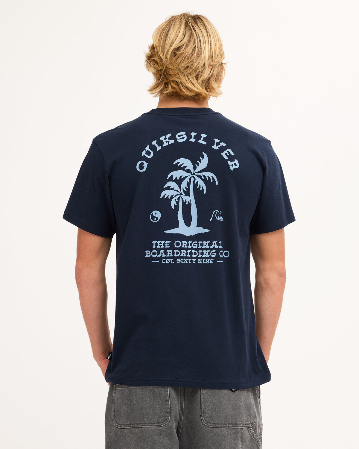 uqyzt06100_quiksilver_dkn_bck1
